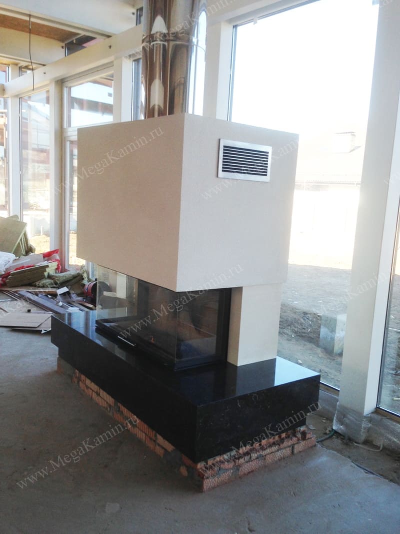 16. Камин трехсторонний топка "SPARTHERM"